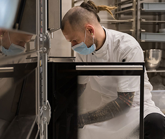 familie op het strand, sfeerbeeld bij taksactie